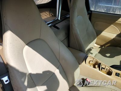 Zdjęcie 10 z 13 samochodu: 2002 MAZDA MX-5 MIATA BASE VIN:JM1NB353X20227378 - miniatura