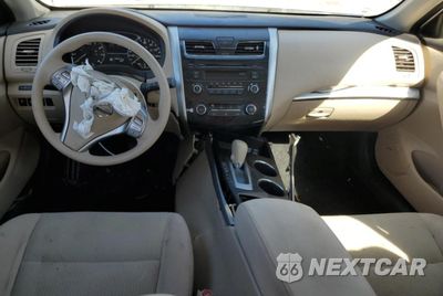 Zdjęcie 8 z 14 samochodu: 2015 NISSAN ALTIMA 2.5 VIN:1N4AL3AP7FN341499 - miniatura