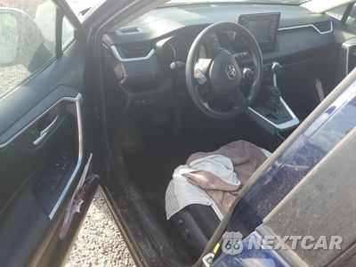 Zdjęcie 8 z 14 samochodu: 2021 TOYOTA RAV4 XLE VIN:2T3P1RFV9MW178042 - miniatura