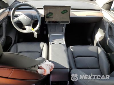 Zdjęcie 8 z 15 samochodu: 2023 TESLA MODEL Y VIN:7SAYGDED8PF966337 - miniatura