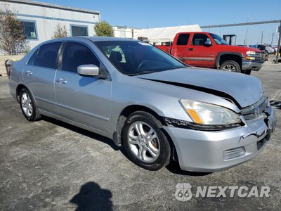 Czwarte zdjęcie samochodu z boku: 2007 HONDA ACCORD SE VIN:JHMCM56337C021528 - miniatura