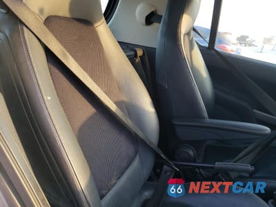 Zdjęcie 10 z 12 samochodu: 2013 SMART FORTWO PURE VIN:WMEEJ3BA6DK652837 - miniatura