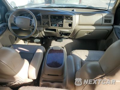 Zdjęcie 8 z 12 samochodu: 2000 FORD EXCURSION LIMITED VIN:1FMSU43F8YEC33512 - miniatura