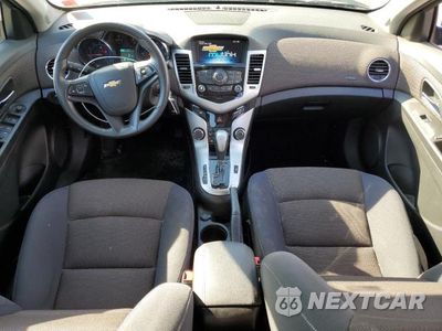 Zdjęcie 8 z 12 samochodu: 2015 CHEVROLET CRUZE LT VIN:1G1PC5SB9F7245969 - miniatura