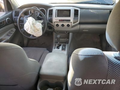 Zdjęcie 8 z 12 samochodu: 2007 TOYOTA TACOMA DOUBLE CAB PRERUNNER VIN:5TEJU62N17Z423443 - miniatura