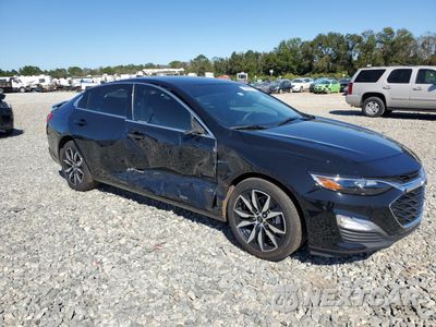 Czwarte zdjęcie samochodu z boku: 2024 CHEVROLET MALIBU RS VIN:1G1ZG5STXRF121600 - miniatura