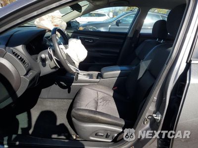 Zdjęcie 7 z 14 samochodu: 2016 NISSAN ALTIMA 2.5 VIN:1N4AL3AP9GC176424 - miniatura