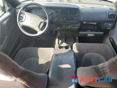Zdjęcie 8 z 16 samochodu: 1999 DODGE DURANGO VIN:1B4HR28Y9XF621255 - miniatura