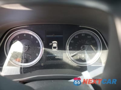 Zdjęcie 9 z 12 samochodu: 2020 HYUNDAI SONATA SEL VIN:5NPEL4JA0LH001667 - miniatura