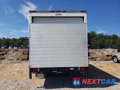 Zdjęcie 6 z 13 samochodu: 2018 ISUZU NPR HD VIN:JALC4W161J7007828 - miniatura