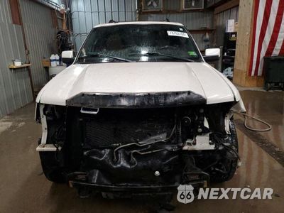 Piąte zdjęcie samochodu w środku: 2011 LINCOLN NAVIGATOR VIN:5LMJJ2J50BEJ01089 - miniatura