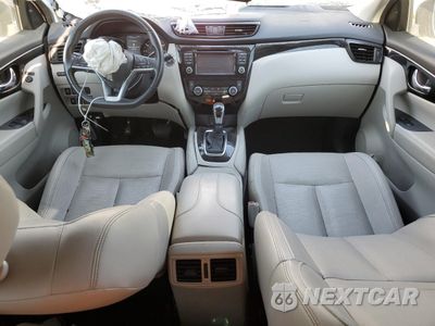 Zdjęcie 8 z 12 samochodu: 2018 NISSAN ROGUE SPORT S VIN:JN1BJ1CP4JW102603 - miniatura