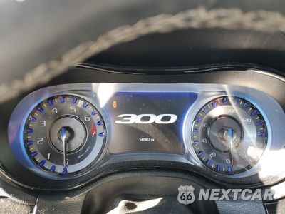 Zdjęcie 9 z 13 samochodu: 2018 CHRYSLER 300 S VIN:2C3CCAGG1JH149340 - miniatura