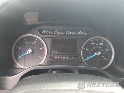 Zdjęcie 8 z 10 samochodu: 2017 FORD F550 SUPER DUTY VIN:1FDUF5GT8HEC48231 - miniatura
