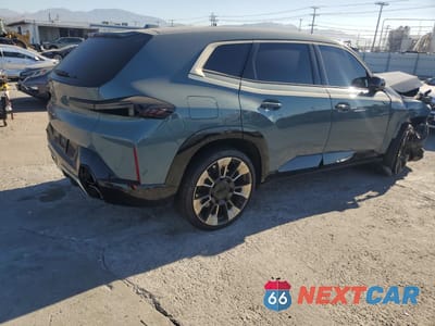 Trzecie zdjęcie samochodu z tyłu: 2023 BMW XM VIN:5YM23CS08P9S58553 - miniatura