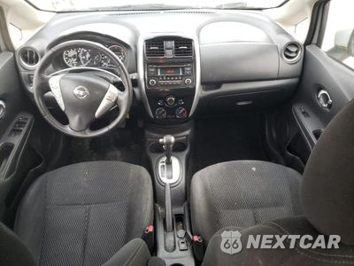 Zdjęcie 8 z 12 samochodu: 2015 NISSAN VERSA NOTE S VIN:3N1CE2CP6FL413123 - miniatura