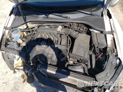 Zdjęcie 12 z 15 samochodu: 2013 VOLKSWAGEN PASSAT SE VIN:1VWBM7A37DC121513 - miniatura