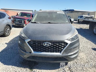 Piąte zdjęcie samochodu w środku: 2019 HYUNDAI TUCSON SE VIN:KM8J23A41KU882188 - miniatura