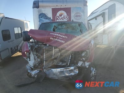 Piąte zdjęcie samochodu w środku: 2020 GMC SAVANA CUTAWAY G3500 VIN:7GZ37TCG5LN011458 - miniatura