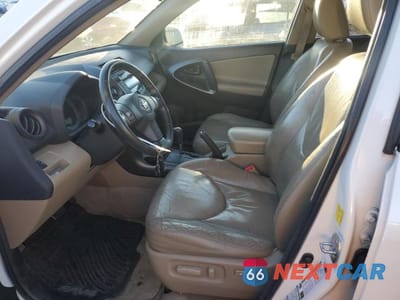 Zdjęcie 7 z 12 samochodu: 2011 TOYOTA RAV4 LIMITED VIN:2T3DF4DVXBW112994 - miniatura