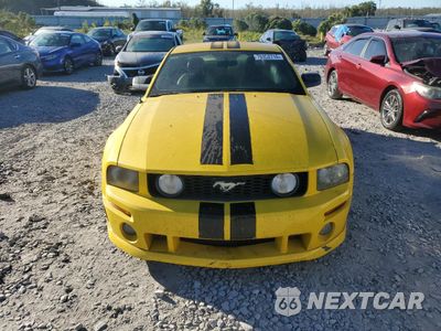 Piąte zdjęcie samochodu w środku: 2005 FORD MUSTANG GT VIN:1ZVFT82H755161794 - miniatura