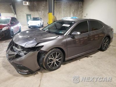 2023 TOYOTA CAMRY SE NIGHT SHADE 4T1G11AK0PU819140 - główne zdjęcie licytacji z USA - miniatura