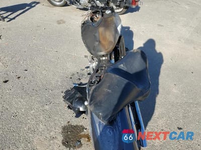 Zdjęcie 6 z 8 samochodu: 2005 YAMAHA XVS1100 A VIN:JYAVP11EX5A070264 - miniatura