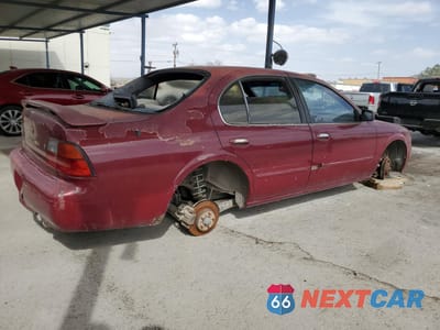 Trzecie zdjęcie samochodu z tyłu: 1996 NISSAN MAXIMA GLE VIN:JN1CA21D6TT735756 - miniatura