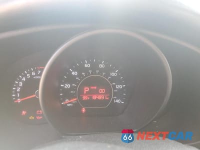 Zdjęcie 9 z 12 samochodu: 2014 KIA SOUL + VIN:KNDJP3A53E7023539 - miniatura