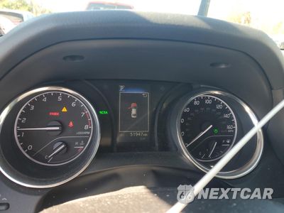 Zdjęcie 9 z 12 samochodu: 2019 TOYOTA CAMRY L VIN:4T1B11HK0KU692947 - miniatura