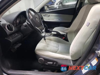 Zdjęcie 7 z 12 samochodu: 2010 MAZDA 6 I VIN:1YVHZ8CH0A5M17352 - miniatura