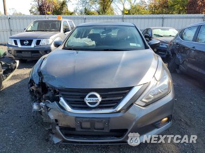 Piąte zdjęcie samochodu w środku: 2016 NISSAN ALTIMA 2.5 VIN:1N4AL3AP9GC176424 - miniatura