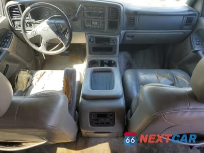 Zdjęcie 8 z 13 samochodu: 2003 CHEVROLET SUBURBAN C1500 VIN:3GNEC16Z33G151012 - miniatura