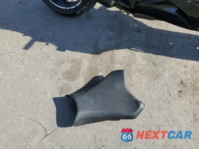 Zdjęcie 8 z 9 samochodu: 2021 KAWASAKI ZX636 K VIN:JKBZXJH12MA008838 - miniatura