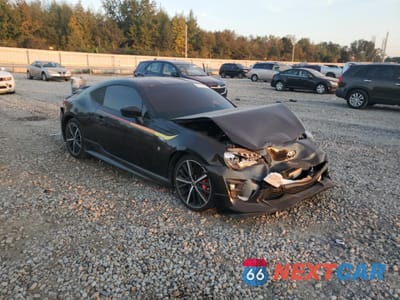 Czwarte zdjęcie samochodu z boku: 2019 TOYOTA 86 GT VIN:JF1ZNAE10K9302629 - miniatura