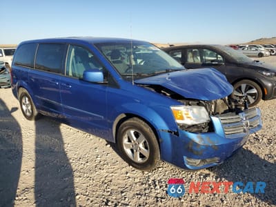Czwarte zdjęcie samochodu z boku: 2008 DODGE GRAND CARAVAN SXT VIN:2D8HN54P68R805190 - miniatura