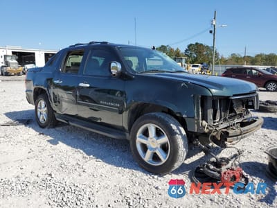 Czwarte zdjęcie samochodu z boku: 2013 CHEVROLET AVALANCHE LT VIN:3GNMCFE05DG288014 - miniatura