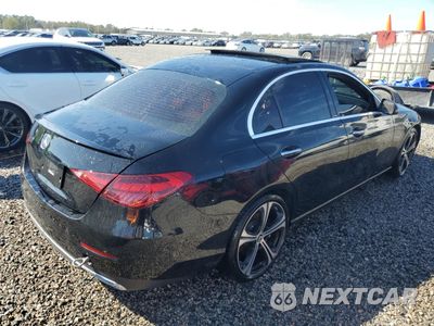 Trzecie zdjęcie samochodu z tyłu: 2022 MERCEDES-BENZ C 300 VIN:W1KAF4GB2NR018963 - miniatura
