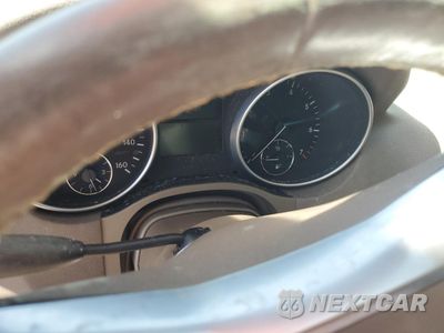 Zdjęcie 9 z 14 samochodu: 2009 MERCEDES-BENZ ML 350 VIN:4JGBB86E39A453424 - miniatura