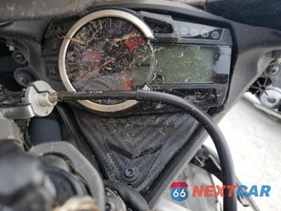 Zdjęcie 7 z 10 samochodu: 2023 SUZUKI GSX-R750 VIN:JS1GR7MAXP7100831 - miniatura
