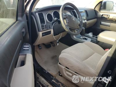 Zdjęcie 8 z 13 samochodu: 2010 TOYOTA TUNDRA DOUBLE CAB SR5 VIN:5TFUW5F17AX147650 - miniatura