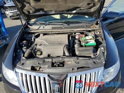 Zdjęcie 11 z 12 samochodu: 2010 LINCOLN MKS VIN:1LNHL9FT8AG607137 - miniatura