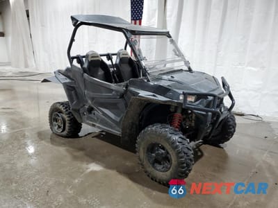 Czwarte zdjęcie samochodu z boku: 2017 POLARIS RZR S 900 EPS VIN:4XAVBE872HB680215 - miniatura