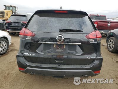 Zdjęcie 6 z 14 samochodu: 2018 NISSAN ROGUE S VIN:5N1AT2MV5JC814508 - miniatura