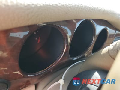 Zdjęcie 9 z 13 samochodu: 2001 JAGUAR XJ8 VIN:SAJDA14C51LF32650 - miniatura