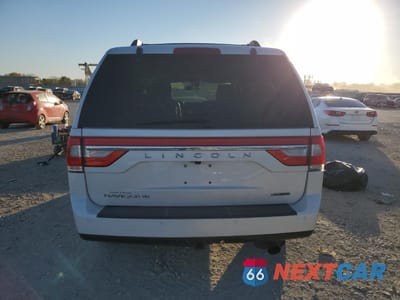 Zdjęcie 6 z 13 samochodu: 2016 LINCOLN NAVIGATOR RESERVE VIN:5LMJJ2LT6GEL03857 - miniatura