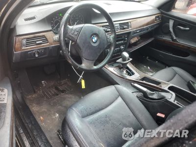 Zdjęcie 8 z 13 samochodu: 2009 BMW 328 XI VIN:WBAPK73559A454418 - miniatura