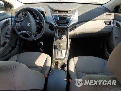 Zdjęcie 8 z 12 samochodu: 2013 HYUNDAI ELANTRA GLS VIN:5NPDH4AE2DH219269 - miniatura
