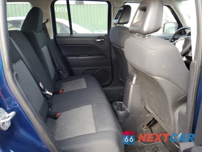 Zdjęcie 10 z 12 samochodu: 2009 JEEP PATRIOT SPORT VIN:1J4FT28B19D194816 - miniatura