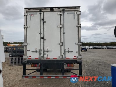 Zdjęcie 6 z 14 samochodu: 2023 ISUZU NRR VIN:JALE5W166P7304382 - miniatura